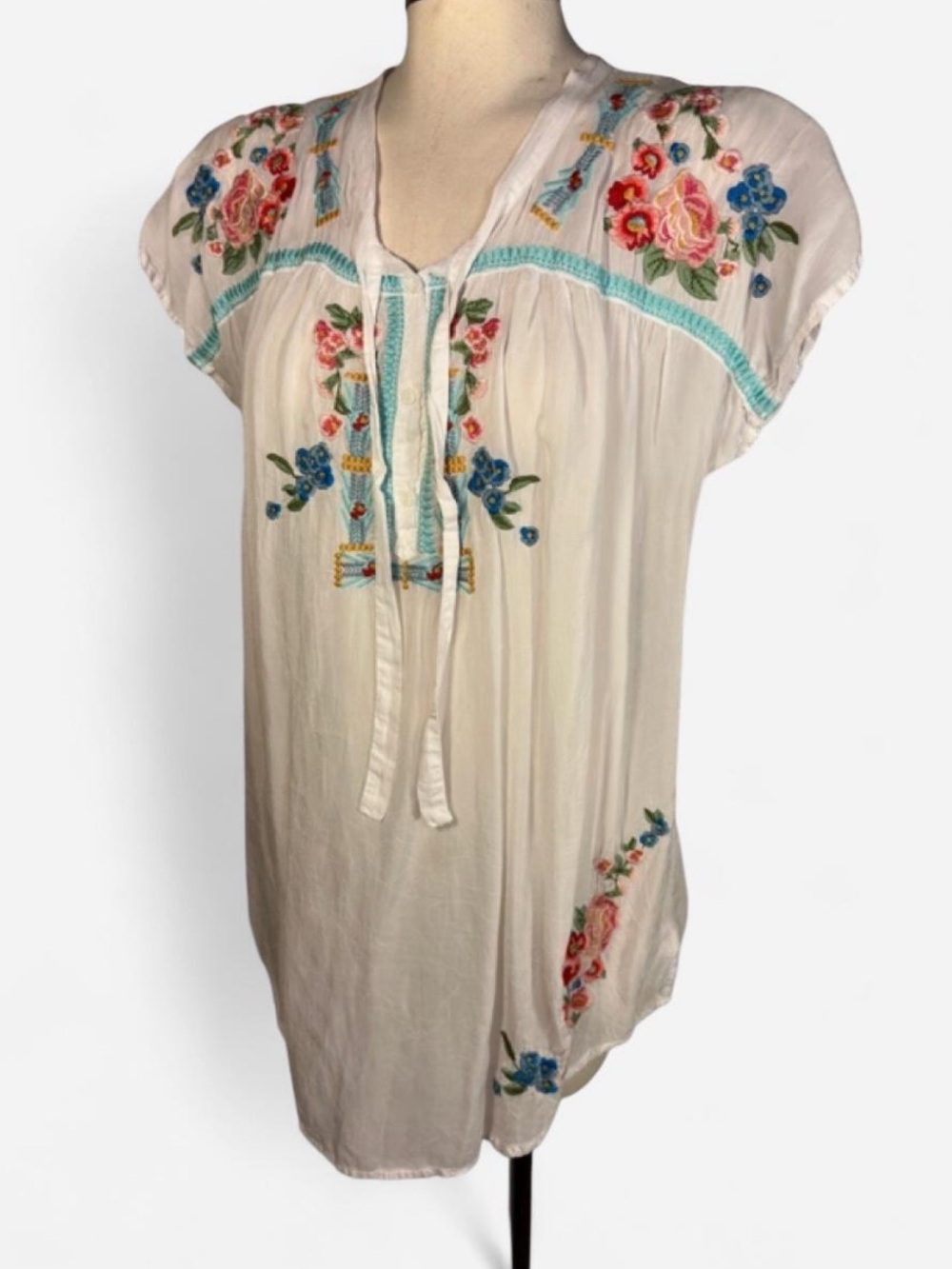 Johnny Was Cream Tunic with Multicolor Floral Embroidery